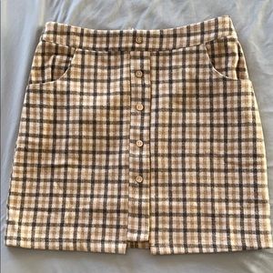 Plaid button skirt